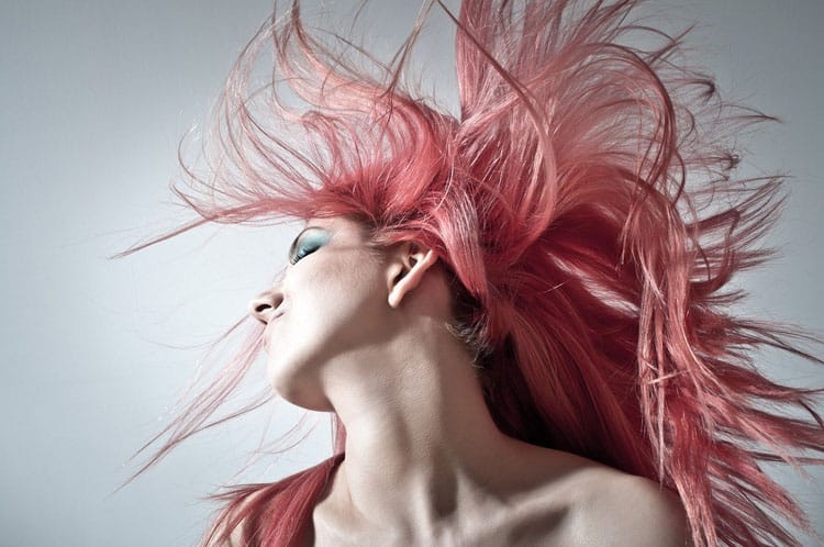 Haare färben fördert das Brustkrebsrisiko